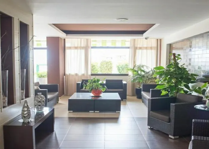 Las Americas For Holiday Apartment *